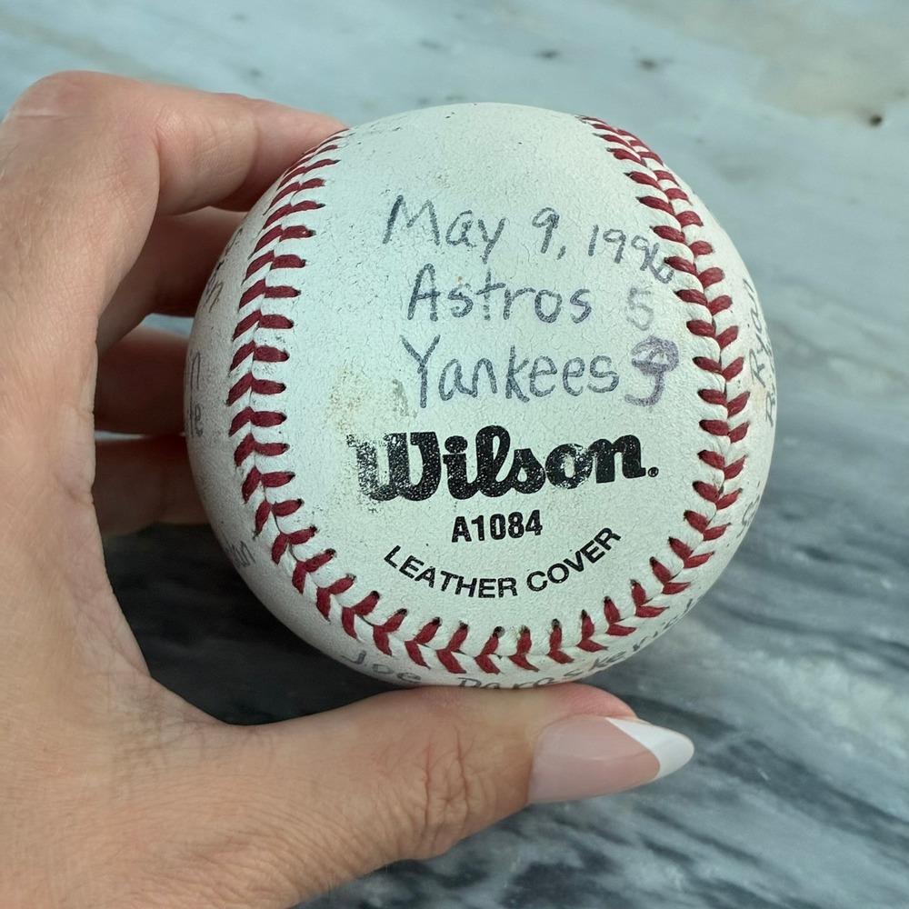 Wilson A1084 Official League Baseball May 9 1996 Astros vs Yankees Score Ball